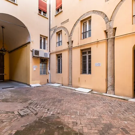 Apartamento Santo Stefano Design By Wonderful Italy Bolonia